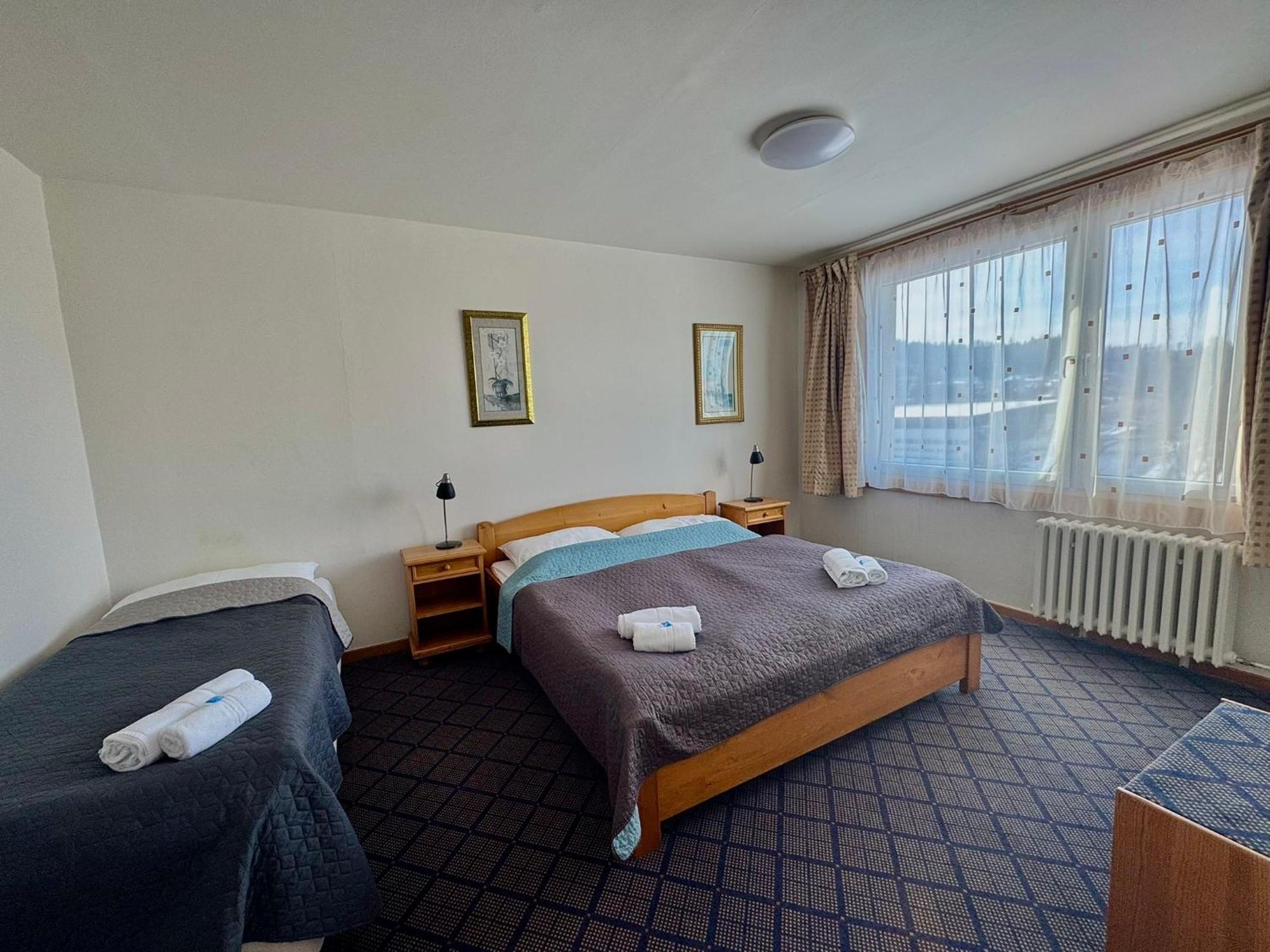 Patria Hotel Trutnov Bagian luar foto