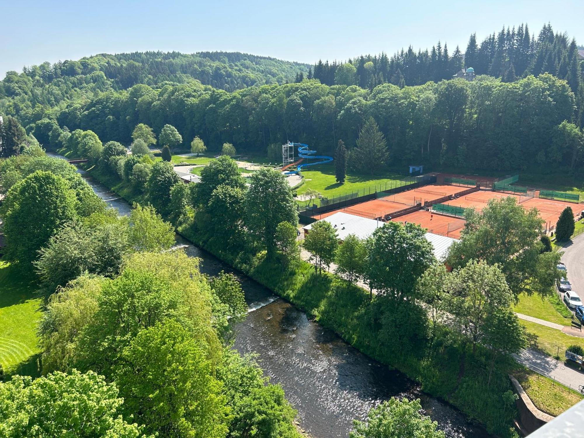 Patria Hotel Trutnov Bagian luar foto